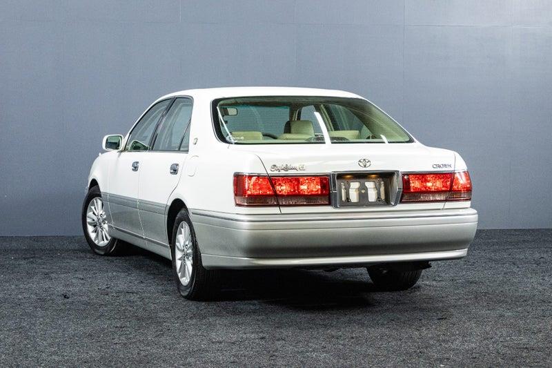2003 Toyota Crown