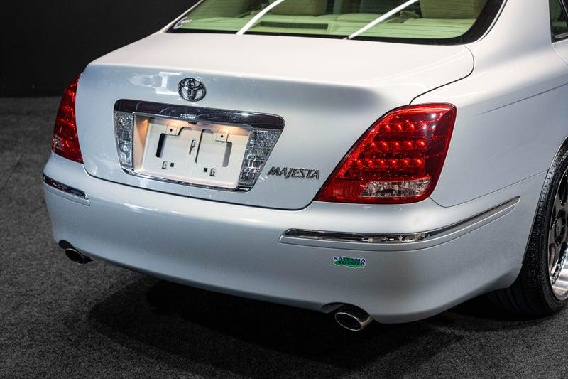 2004 Toyota Crown