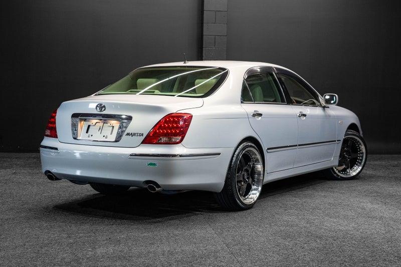 2004 Toyota Crown