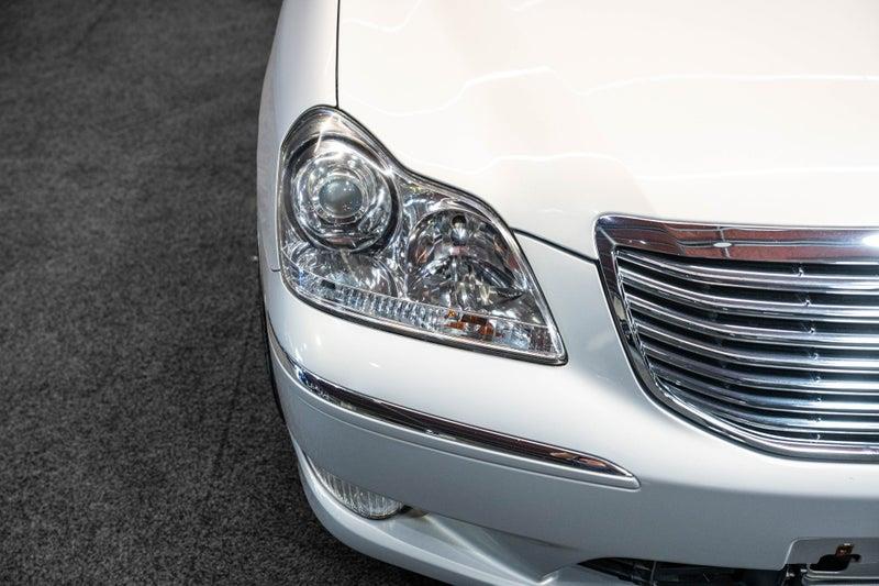 2004 Toyota Crown