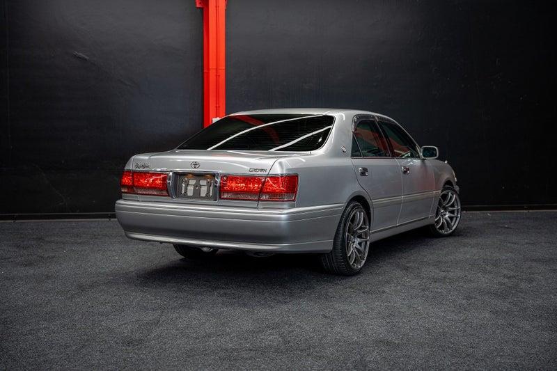 2002 Toyota Crown