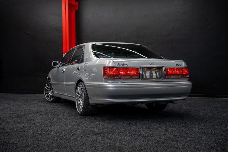 2002 Toyota Crown