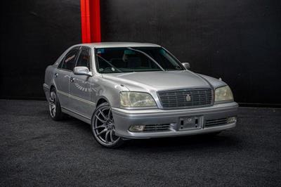 2002 Toyota Crown - Thumbnail