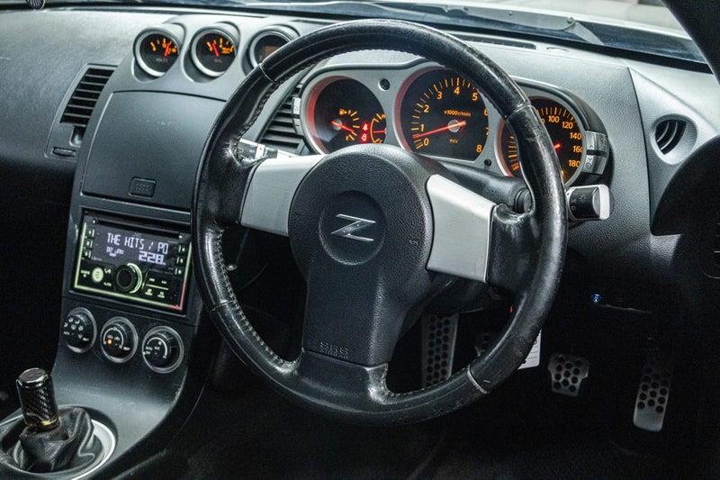 2005 Nissan Fairlady