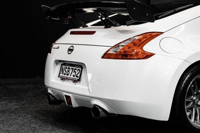 2015 Nissan Fairlady - Thumbnail