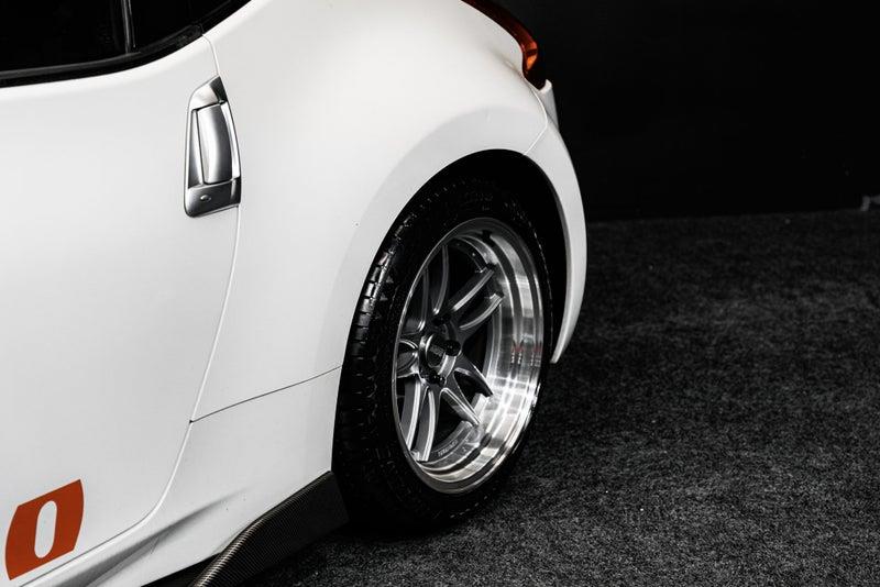 2015 Nissan Fairlady