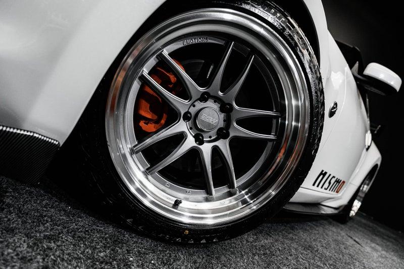 2015 Nissan Fairlady