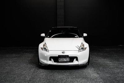 2015 Nissan Fairlady - Thumbnail