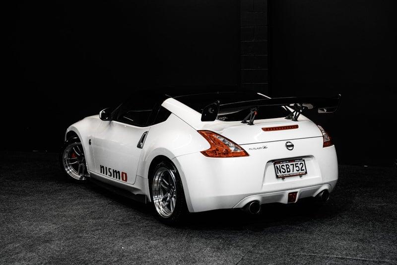 2015 Nissan Fairlady