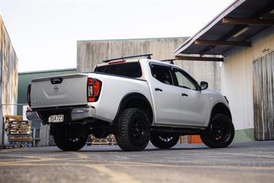 2020 Nissan Navara - Thumbnail