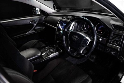 2012 Toyota MARK-X - Thumbnail