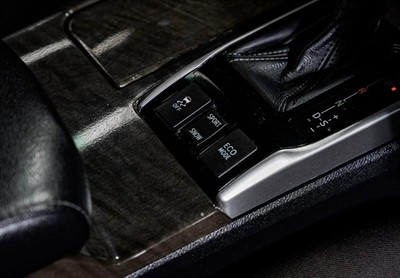 2012 Toyota MARK-X - Thumbnail