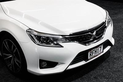 2012 Toyota MARK-X - Thumbnail