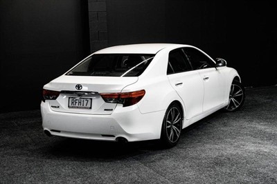 2012 Toyota MARK-X - Thumbnail