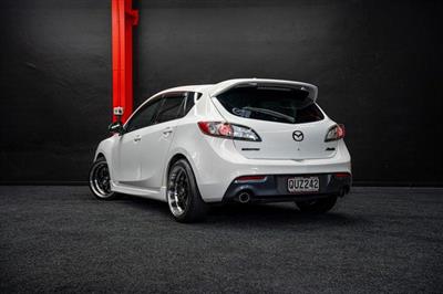 2012 Mazda Axela - Thumbnail