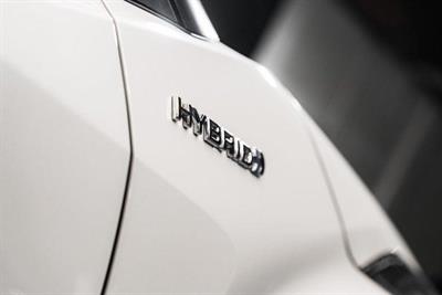 2017 Toyota C-HR - Thumbnail