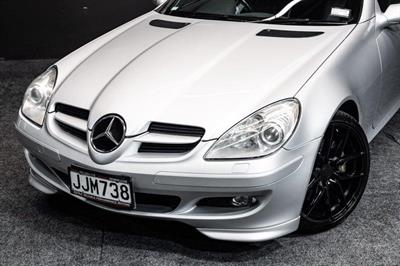 2005 Mercedes-Benz SLK 350 - Thumbnail
