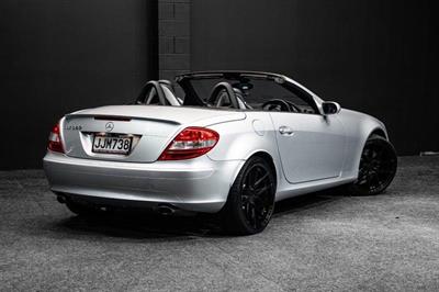 2005 Mercedes-Benz SLK 350 - Thumbnail