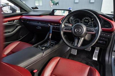 2020 Mazda Mazda - Thumbnail