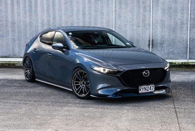 2020 Mazda Mazda - Thumbnail