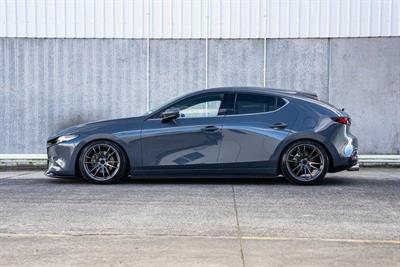 2020 Mazda Mazda - Thumbnail