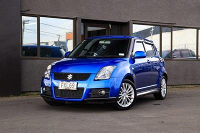 2010 Suzuki Swift - Thumbnail