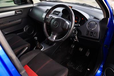 2010 Suzuki Swift - Thumbnail