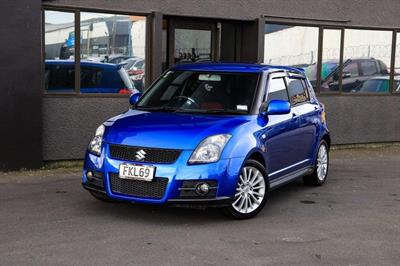 2010 Suzuki Swift - Thumbnail