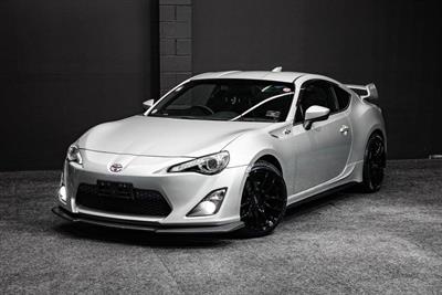 2012 Toyota 86 - Thumbnail