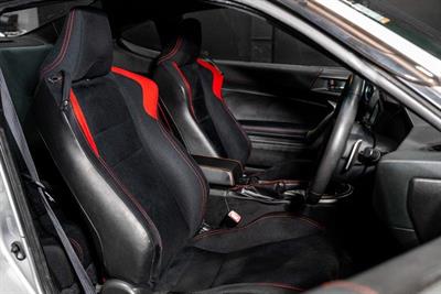 2012 Toyota 86 - Thumbnail