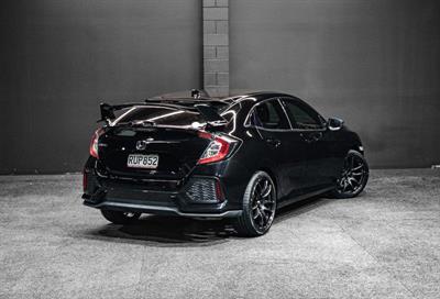 2018 Honda Civic - Thumbnail