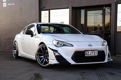 2012 Toyota 86 - Thumbnail