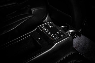 2005 Toyota Crown - Thumbnail