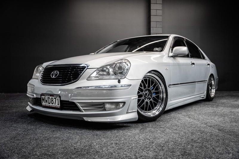 2005 Toyota Crown