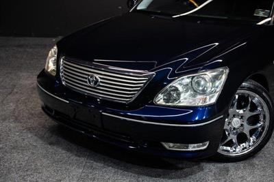 2003 Toyota Celsior - Thumbnail