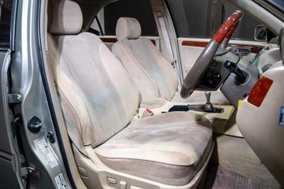 2001 Toyota Crown - Thumbnail