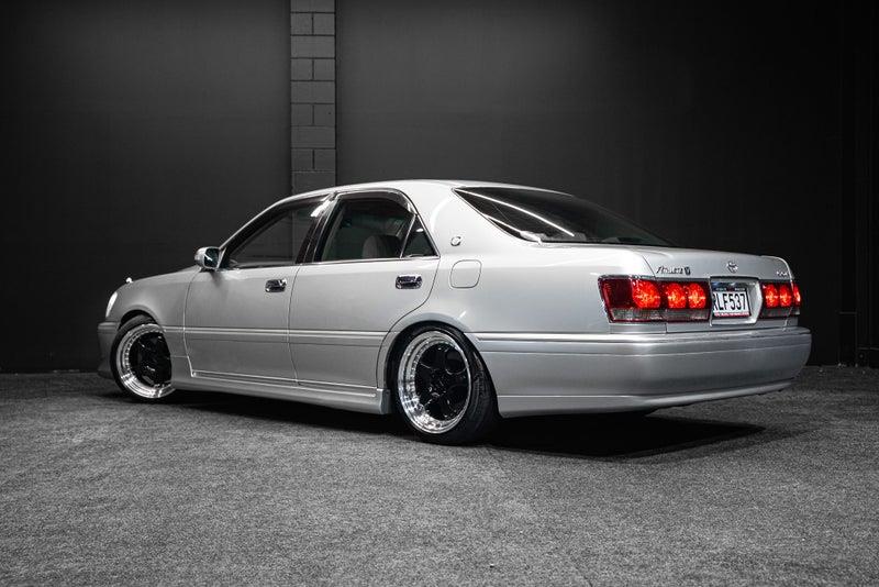2001 Toyota Crown
