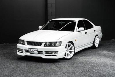 1997 Nissan Laurel - Thumbnail