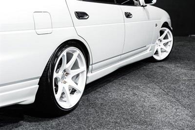 1997 Nissan Laurel - Thumbnail