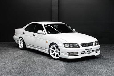 1997 Nissan Laurel - Thumbnail