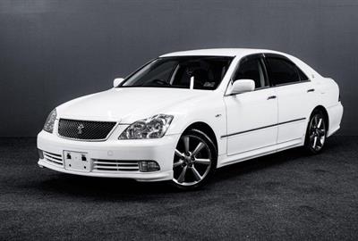 2005 Toyota Crown