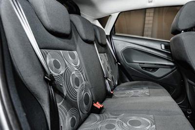 2011 Ford Fiesta - Thumbnail