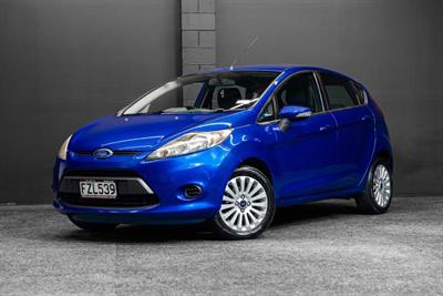 2011 Ford Fiesta - Thumbnail