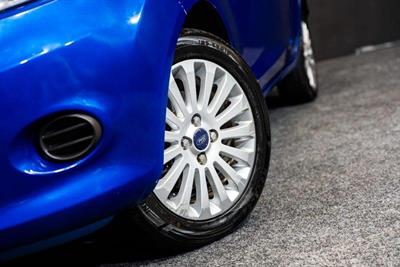 2011 Ford Fiesta - Thumbnail