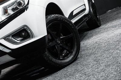 2016 Nissan Navara - Thumbnail