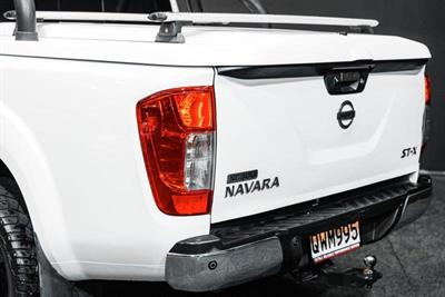 2016 Nissan Navara - Thumbnail