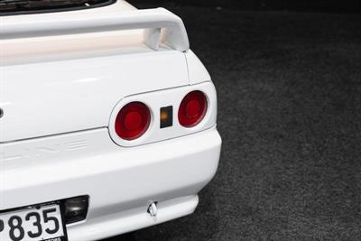 1998 Nissan Skyline - Thumbnail