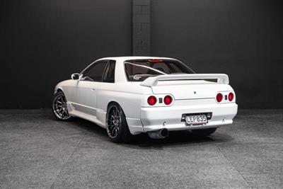 1998 Nissan Skyline - Thumbnail
