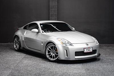 2004 Nissan 350Z - Thumbnail