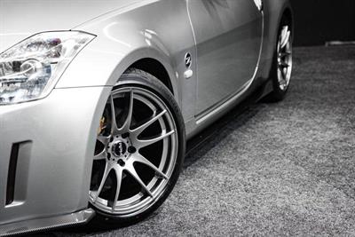 2004 Nissan 350Z - Thumbnail